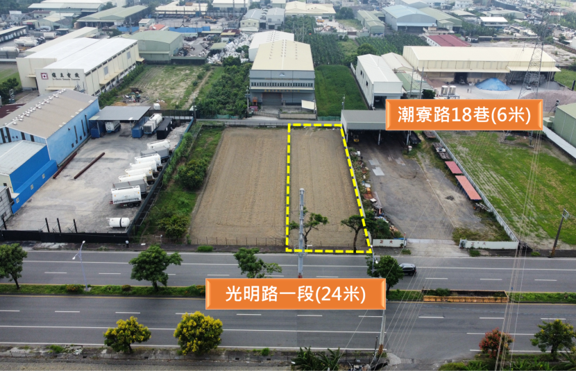 大寮近大發產業園區光明路上都內農地