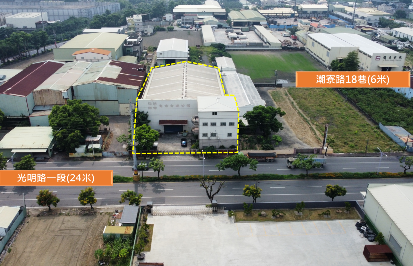 大寮近大發產業園區光明路上農地廠房