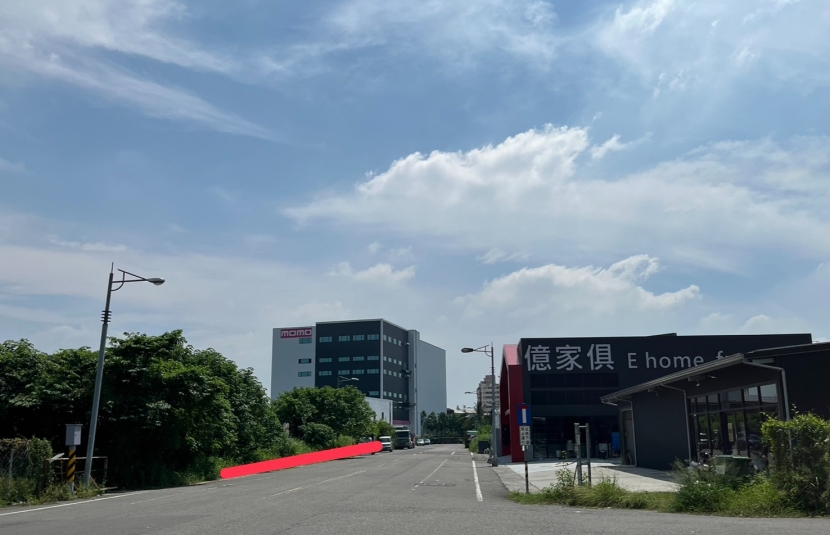 物流.上市櫃廠區就是這.屏東市區15米路工業土地A