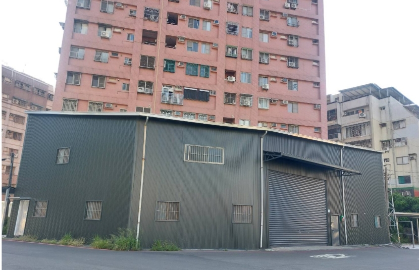 鳳山近文山特區廠房