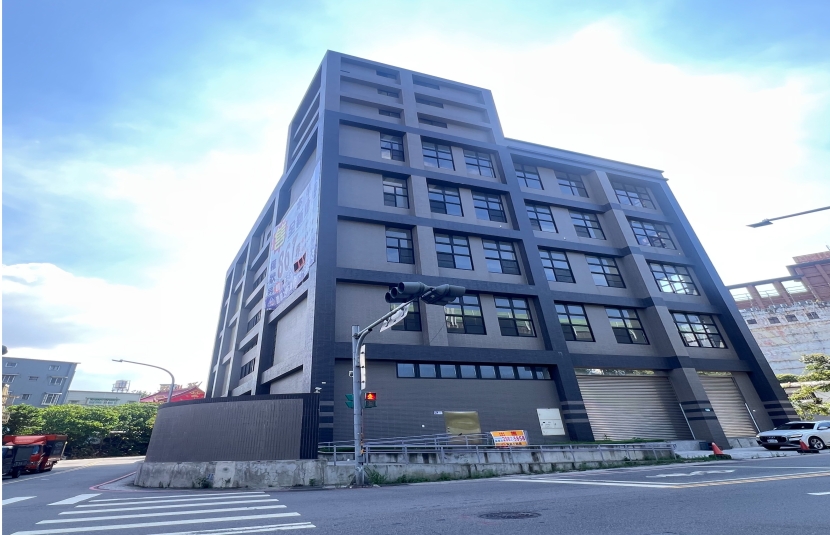 新北獨棟企業總部(廠辦)