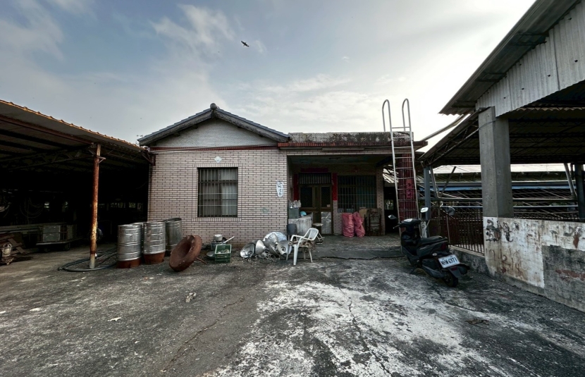 屏東麟洛合法養豬場