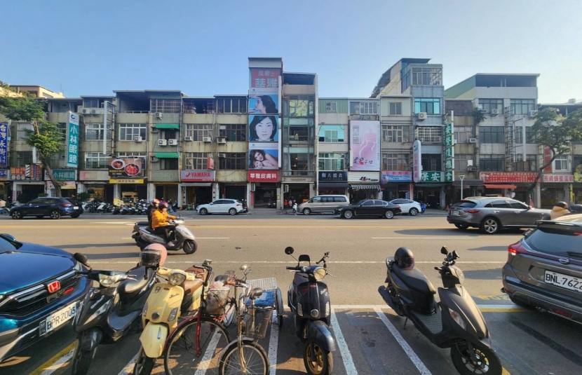 三多二路店面(近光華夜市)