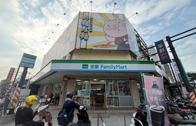 文山特區收租黃金角窗