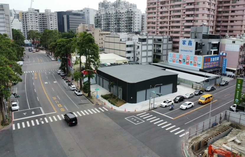 德惠路全新三角窗