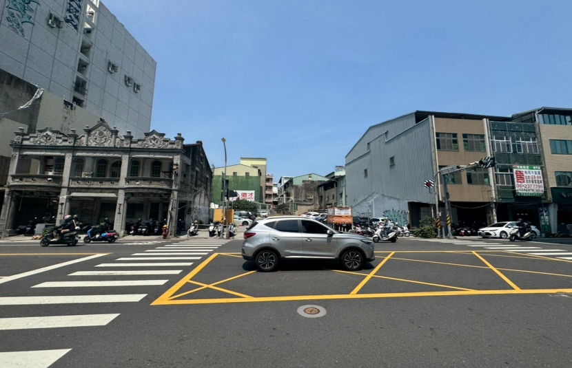 東門稀有商業地