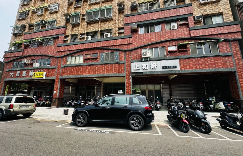 南京路5米面寬店面1+2F(3)