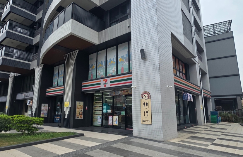 小港國中-三角窗樓店