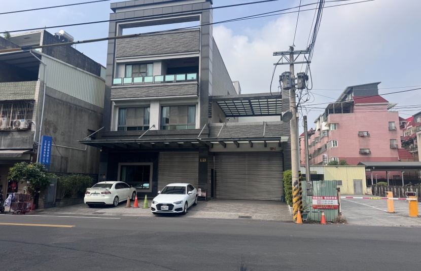 仁武面寬雙店面