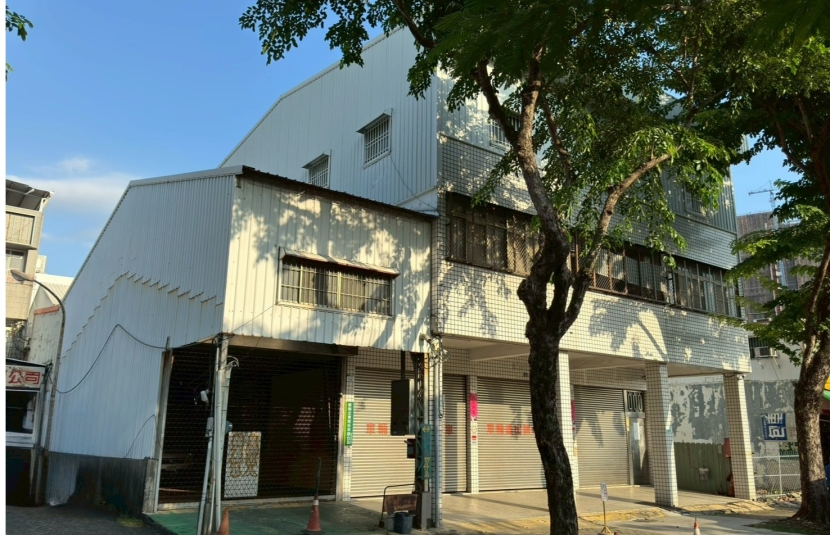 中華二路大坪數廠房