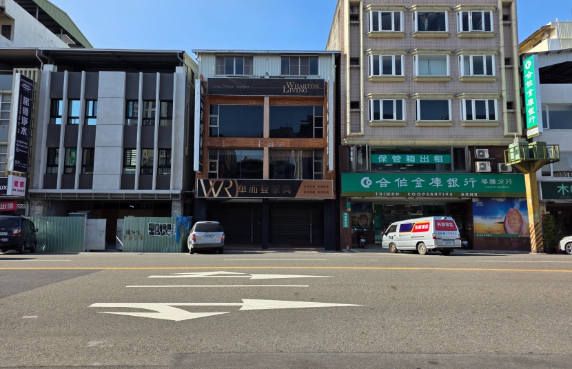 青年一路店面