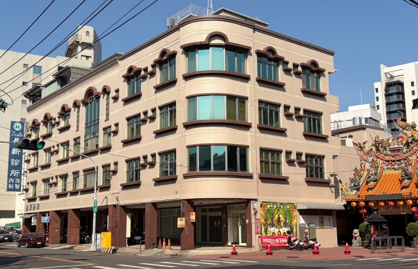 鳳山中山路金店面