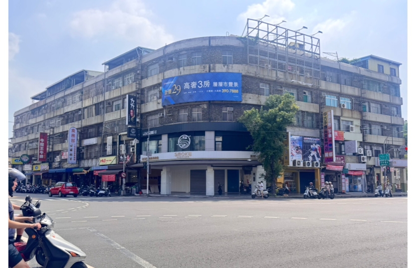 建工商圈三角窗金店