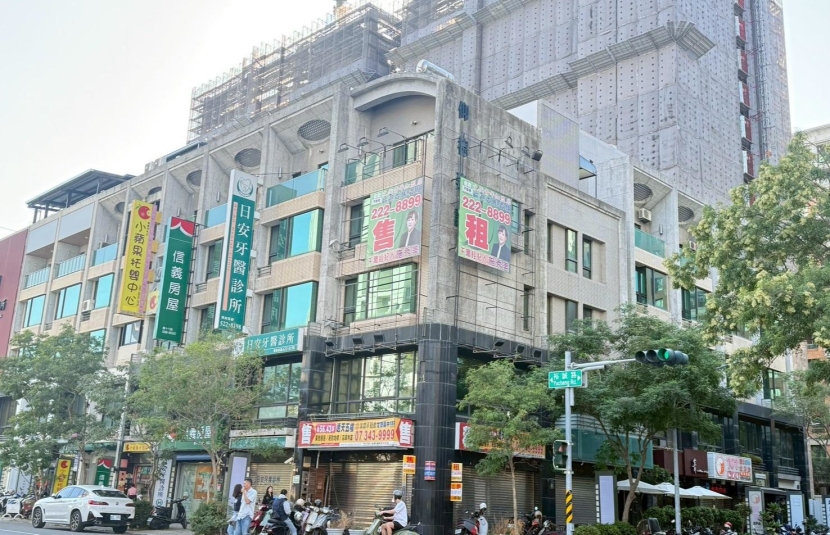 美術農16三角窗收租店面