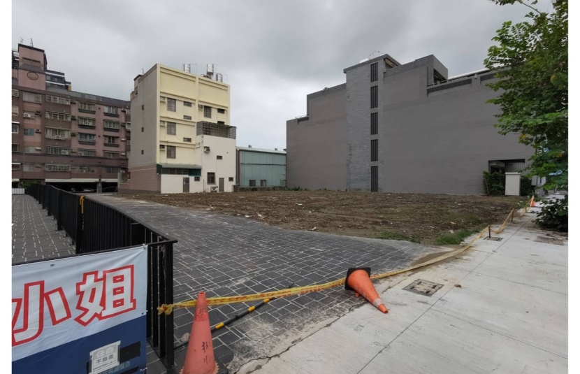 高鐵新光三越建地