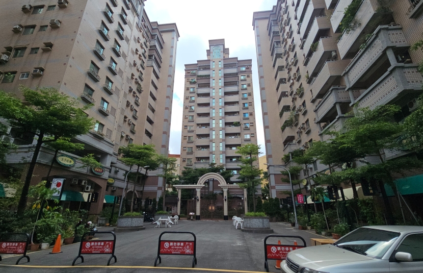 漢神巨蛋商圈高層次大樓住家