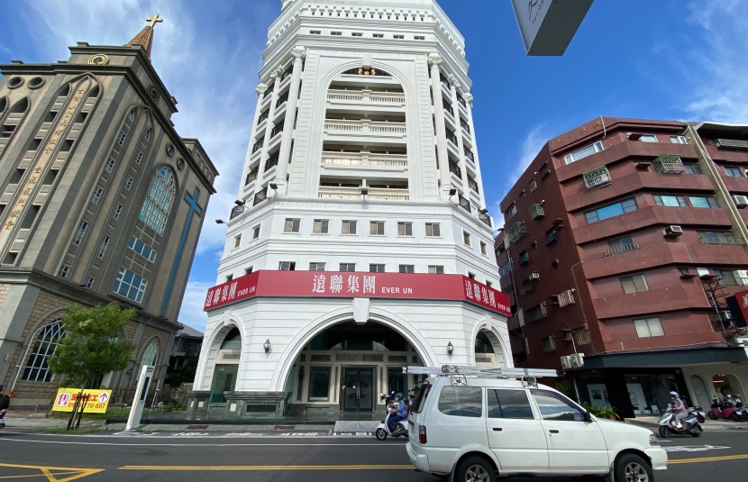 南門典雅白店霸