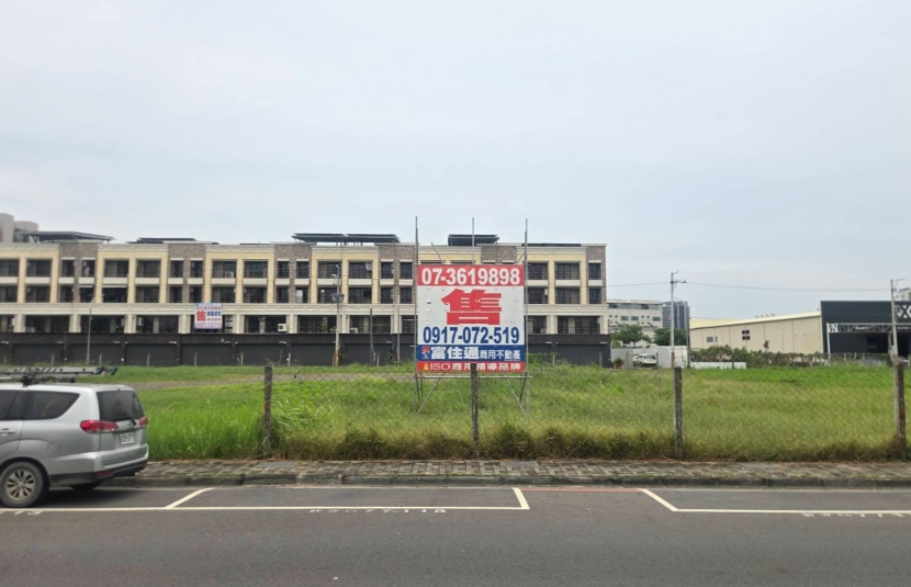 仁武73期稀有建地