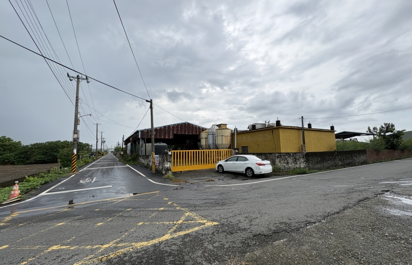 翁園雙面路漂亮農地