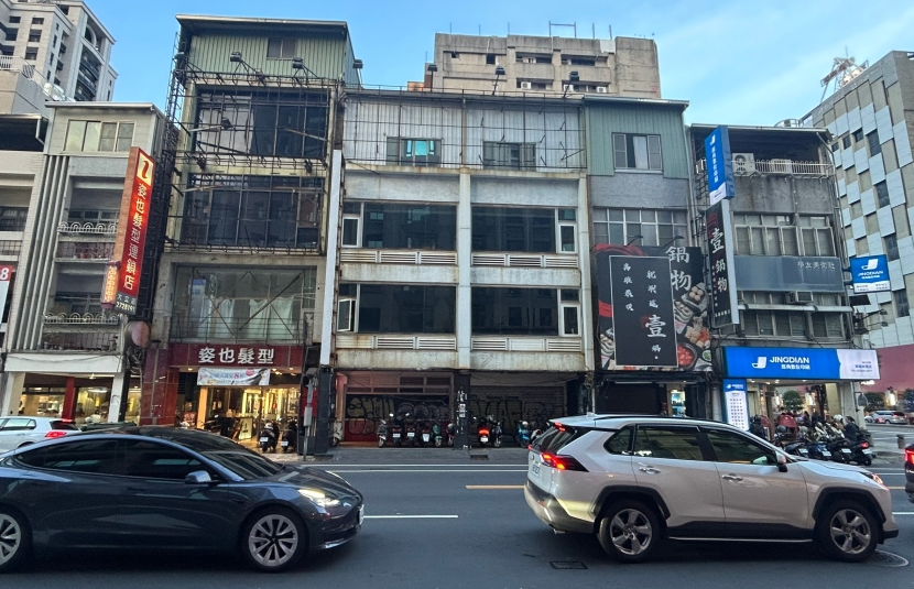 自強二路10米面寬店面